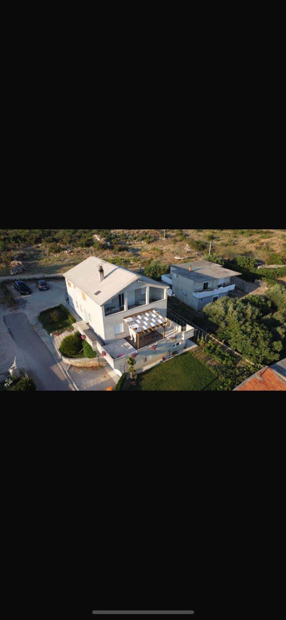 Veliki Apartman Petra Posedarje Exterior photo